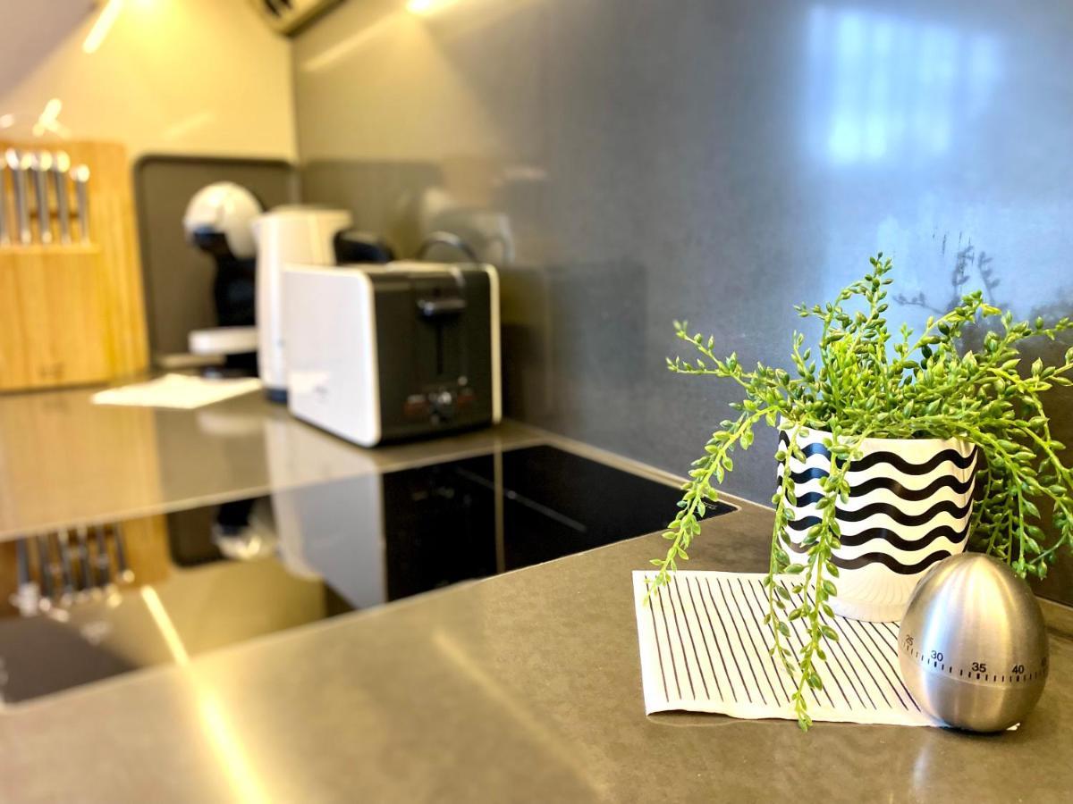 Atrium Apartman Heviz Mit Panoramaterrasse Und Tiefgarage Екстериор снимка