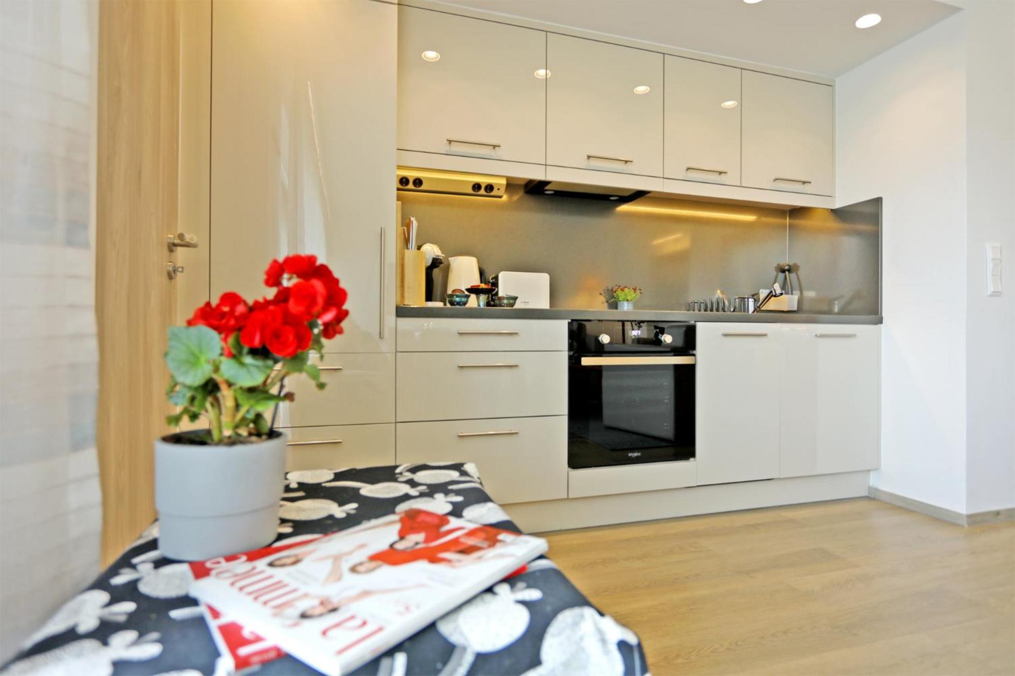 Atrium Apartman Heviz Mit Panoramaterrasse Und Tiefgarage Екстериор снимка