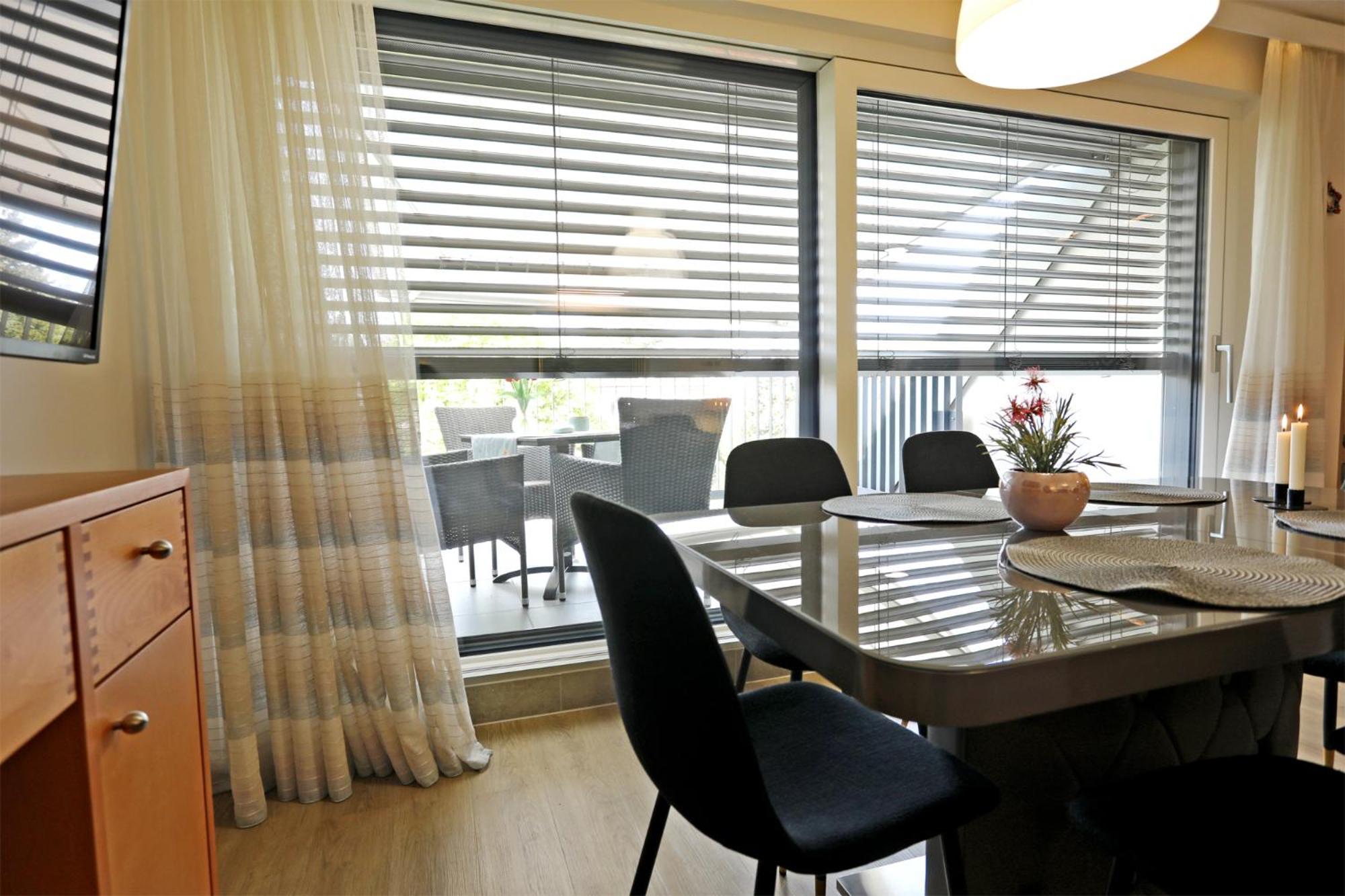 Atrium Apartman Heviz Mit Panoramaterrasse Und Tiefgarage Екстериор снимка